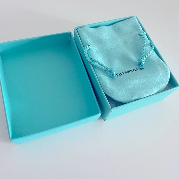 Tiffany & Co. Box and dust bag - Picture 2 of 5